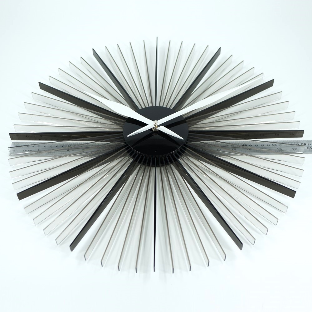 晶澈時光時鐘黑色刻度側視 Clear crystal acrylic clock side view